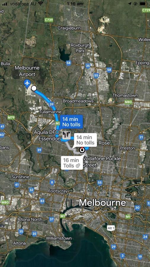 A Single Room Near The Railway Station Melbourne City Exterior foto